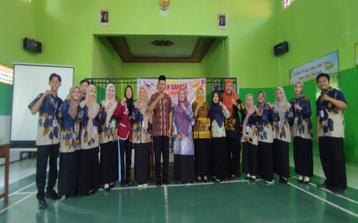 LOMBA ANTAR KELAS DALAM RANGKA MEMPERINGATI BULAN BAHASA