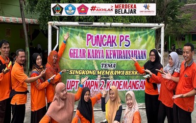 Puncak P5 Gelar Karya UPT SMPN 2 Kademangan Mengangkat Tema Kewirausahaan “ Singkong Membawa Berkah